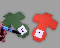 Papierschachteln für den Adventskalender Bild von Papierschachteln für den Adventskalender