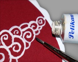 Pelikan Deckweiß und Pinsel Bild von Pelikan Deckweiß und einem Gemälde