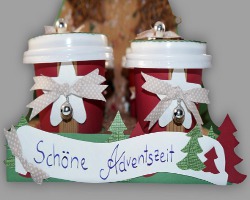 Vorderseite von Adventskalender Bild von weihnachtlich verzierter Vorderseite des Adventskalenders