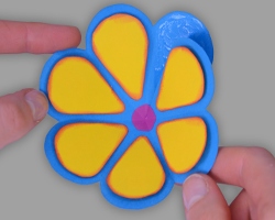 Papierblume endgültig fertigstellen Bild vom endgültigen Fertigstellen einer Papierblume