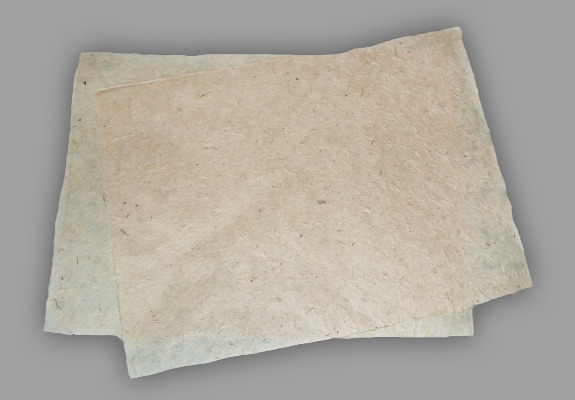 Büttenpapier Bild von zwei Bögen Büttenpapier