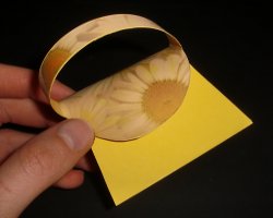 Bild von fast fertiger Papierhandtasche