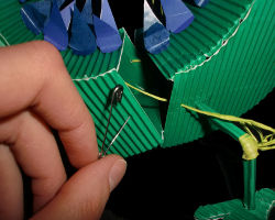 Drachen verschnüren Bild vom Verschnüren des Drachen