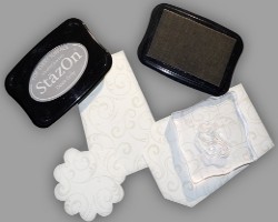 Bestempeln von weißem Tonpapier Bild von Stempel und weißem Tonpapier