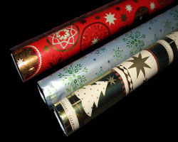 Bild von drei Rollen Geschenkpapier