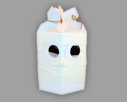 Bild von weißer Halloween Mumie aus Papier