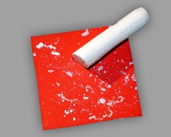 Bügeltechnik mit Kreide Bild von Bügeltechnik mit weißer Kreide