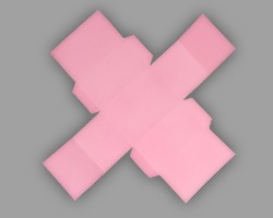 Bidl von rosafarbenem Gerüst für Papierschublade