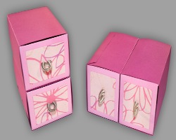 Bild von zwei eingepackten Papierschubladen