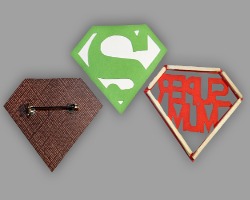 Bild vom Zusammenfügen des Super-Mum Logos