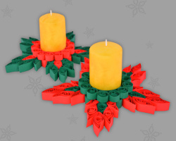 Weihnachtssterne in Rot und Grün aus Papier mit Kerzen Bild von zwei Weihnachtssternen in den Farben Rot und Grün aus Papier mit goldener Kerze