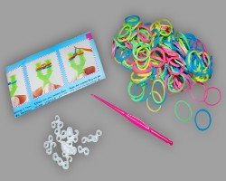 Werkzeug für Rainbow Looms Bild von Werkzeug für Rainbow Looms