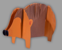 Stehendes Igelgerüst aus Papier Bild vom stehenden Igelgerüst aus Papier