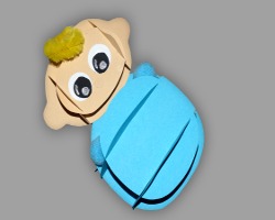 Baby aus Papier Bild von Papierbaby