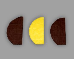 Bild von drei Halbkreisen aus Wabenpapier