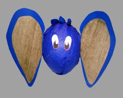 Halb fertiger Elefantenkopf aus Papier