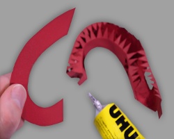 Henkel aus Papier zusammenkleben Papierhenkel der Nikolaustasse zusammenkleben