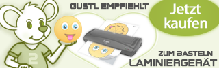 Bestes Laminiergerät für Kindergarten kaufen (Amazon Preishammer) Auf einem 320 x 100 Pixel großen Banner ist die niedliche Maus namens Gustl von Mausbach zu sehen. In ihren kleinen Pfoten hält sie stolz ein Emotionsrad, das wie ein fröhlicher Smiley aussieht. Neben dem charmanten Nager steht das vielseitige Amazon Basics 3-in-1-Thermolaminiergerät für A4-Größe, ausgestattet mit Funktionen zum Schneiden, Stanzen und Abrunden von Ecken. Die Gestaltung des Banners in erfrischendem Grün und reinem Weiß vermittelt den Eindruck, dass Gustl das farbenfrohe Emotionsrad mit Hilfe dieses Laminiergeräts geschaffen hat